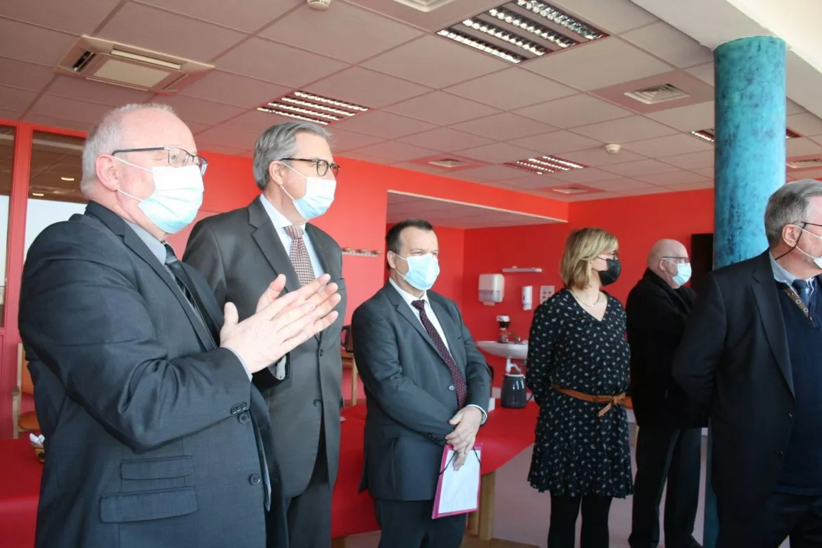 Visite du Préfet et du Sous-Préfet